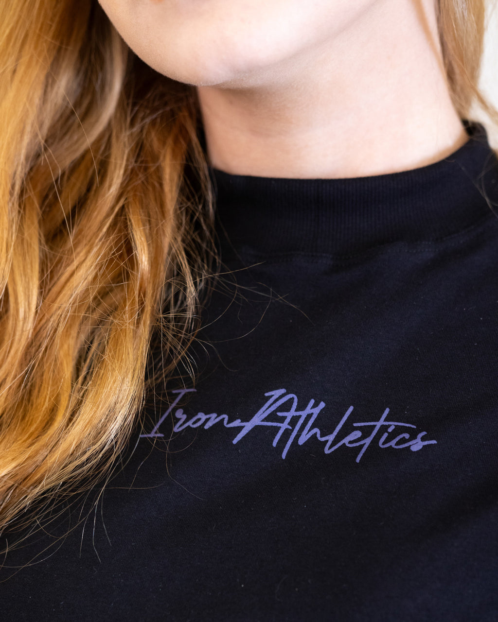 Cropped Iron Athletics Preto